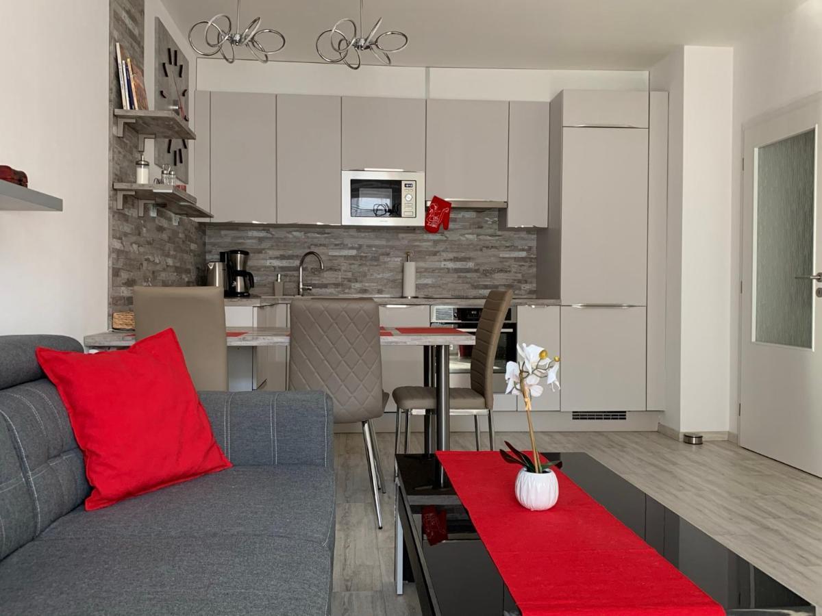 Kelleruv Mlyn - Apartman S Vlastni Garazi, Znojmo Centrum Екстер'єр фото