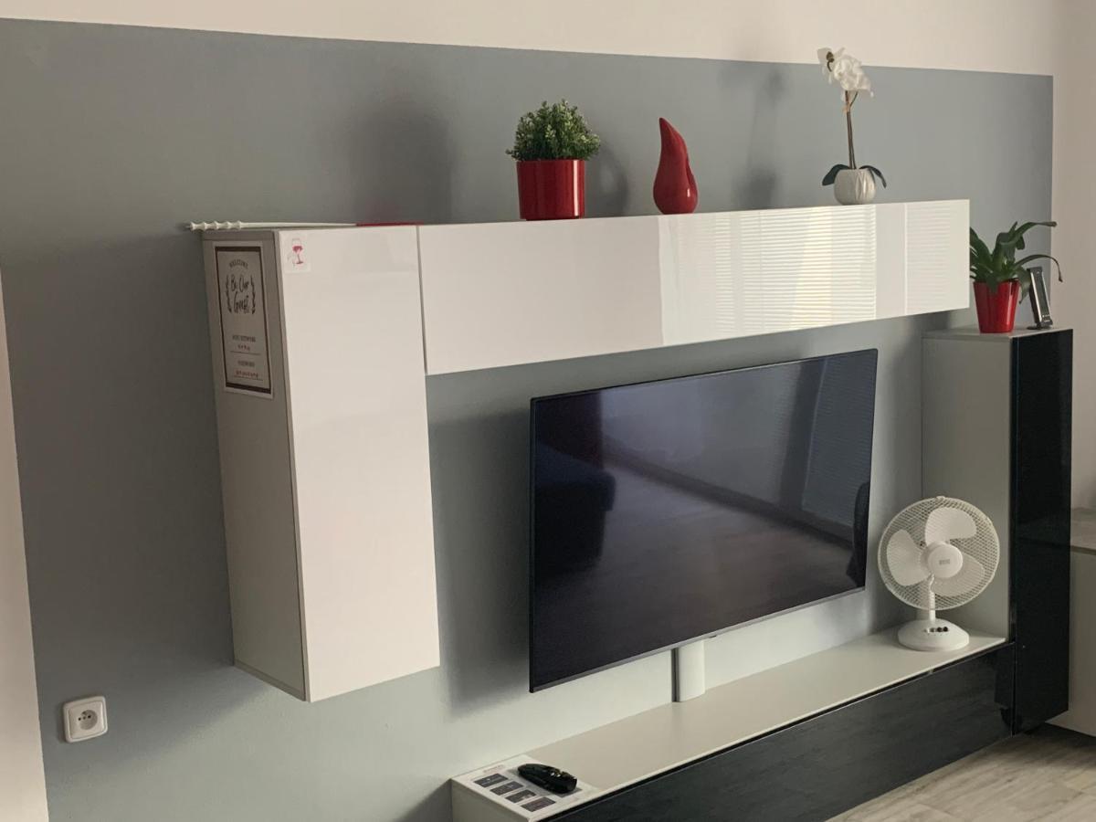 Kelleruv Mlyn - Apartman S Vlastni Garazi, Znojmo Centrum Екстер'єр фото